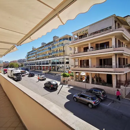 Artist Alguerhouse 度假居 阿尔盖罗